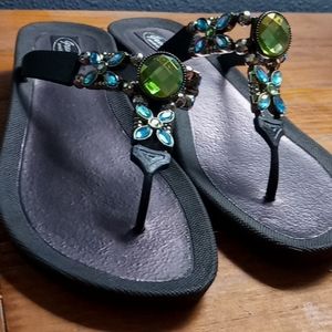 Grandco size 9 sandals